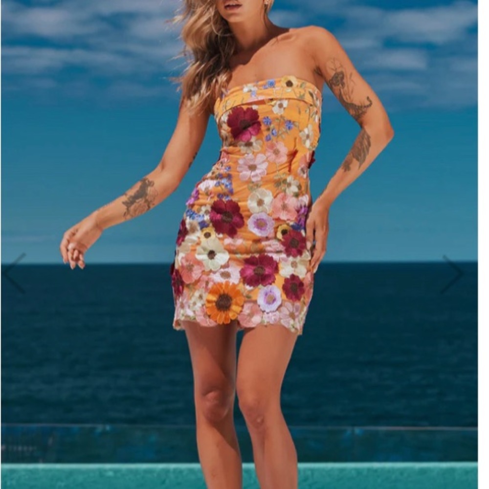 Brand New Never Worn Strapless Floral Mini Dress